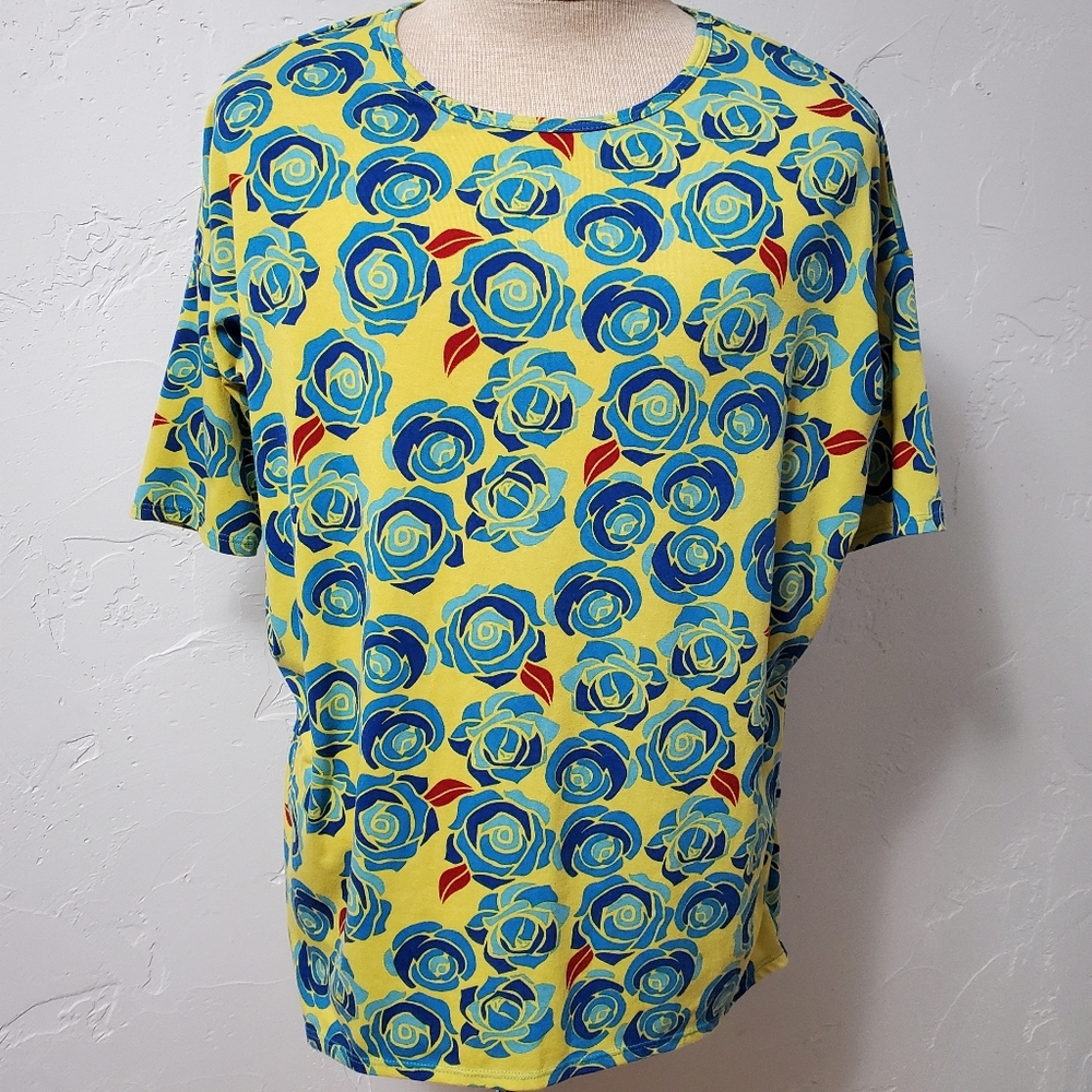 Lularoe Shirt Wm sz XS Tunic Blouse Loose Confort